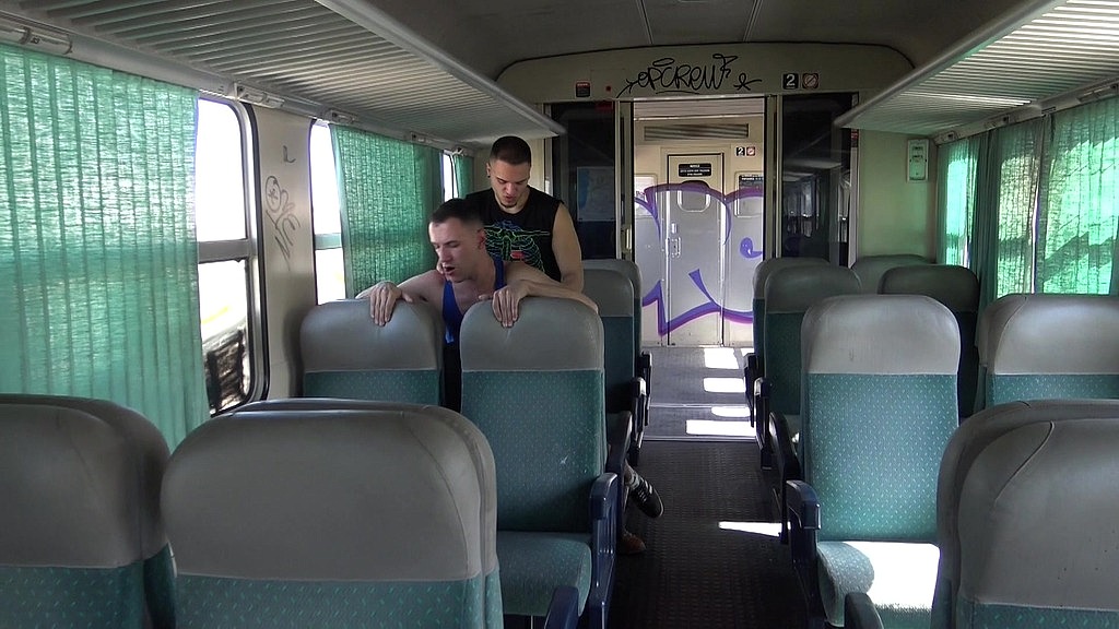 2472 exhib sex risky in a public train with 2 boys fucking (Jess Royan, Leo-Rex Bunny, Juan Perez) 2472 exhib sex risky in a public train with 2 boys fucking (Jess Royan, Leo-Rex Bunny, Juan Perez)