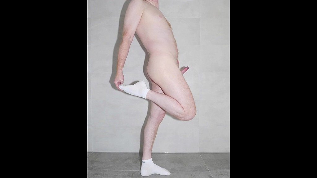 nude apart from my socks photoset (Skylarknu) nude apart from my socks photoset (Skylarknu)