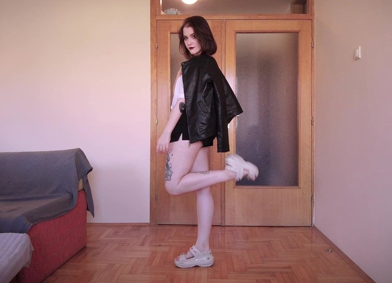 3 Ways To Wear A Leather Jacket