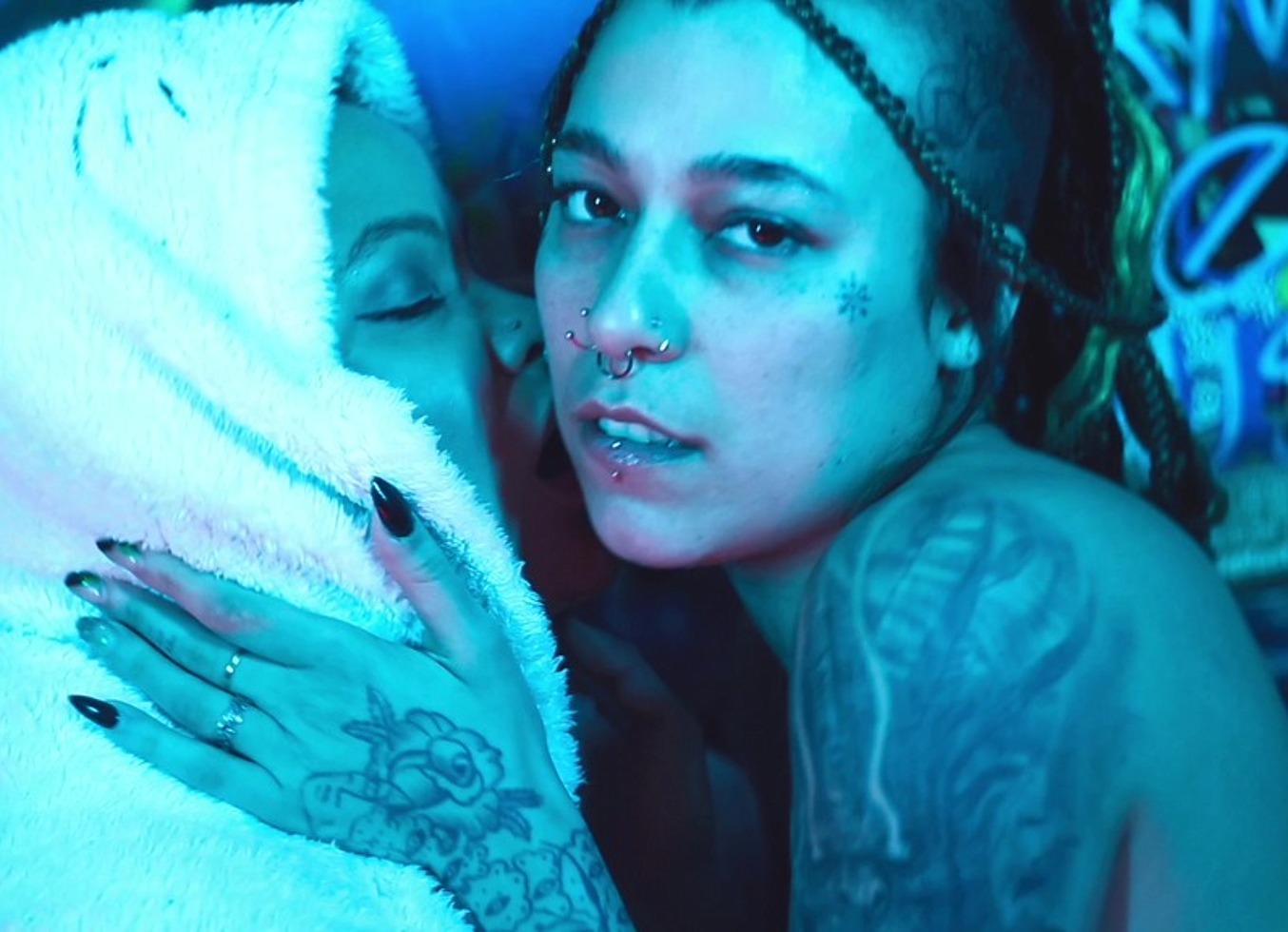 BBW Lesbian Playing With Feet And Pussy