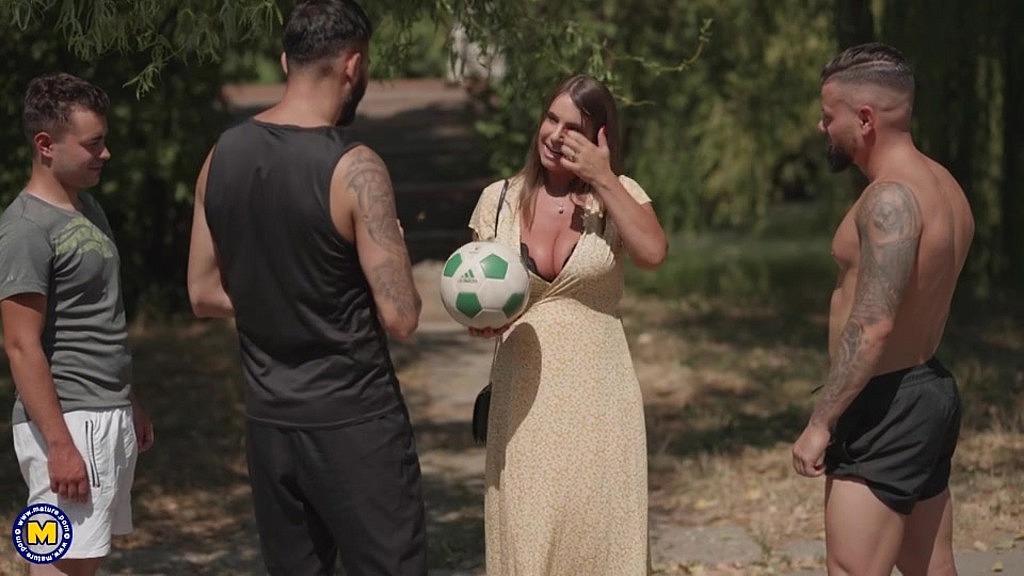 big tits german milf susi is getting a foursome with three toyboys (Stefan Steel, Susi, Benjamin Young, Serdar Ozer) big tits german milf susi is getting a foursome with three toyboys (Stefan Steel, Susi, Benjamin Young, Serdar Ozer)