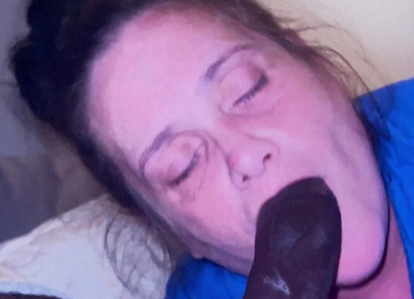 Sensual Gumjob Experience