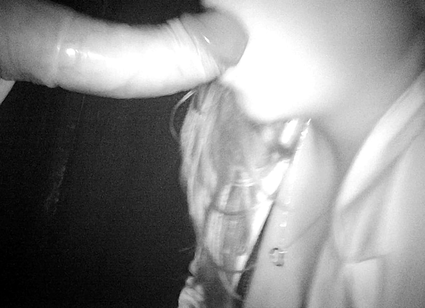 Glory Hole - Senti Um Pau De 25 Cm Me Abrir Todinha No Suwing