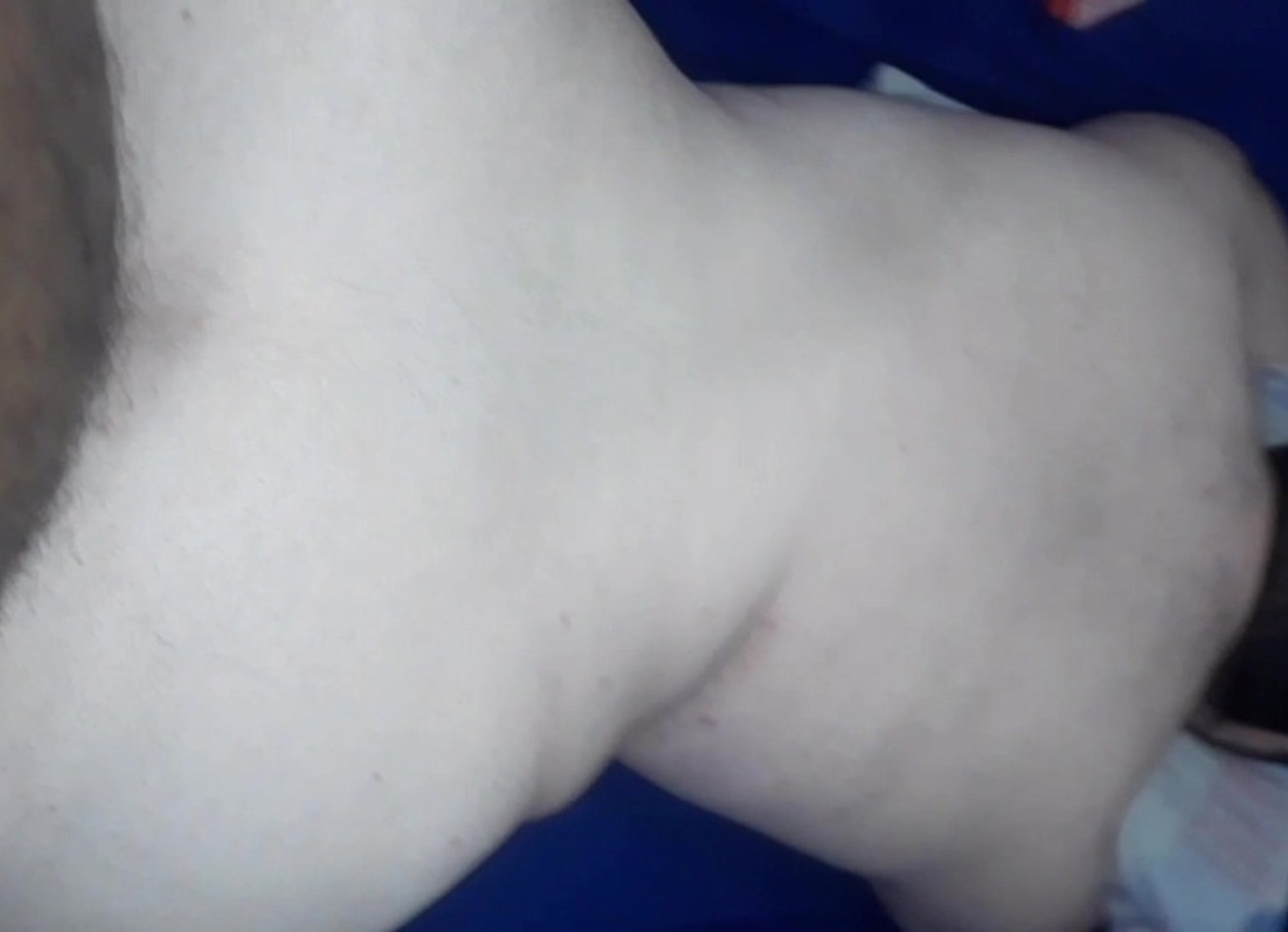 Joguei Futebol Com Os Heteros E Um Deles Veio Gozar No Cuzinho Do Goleiro