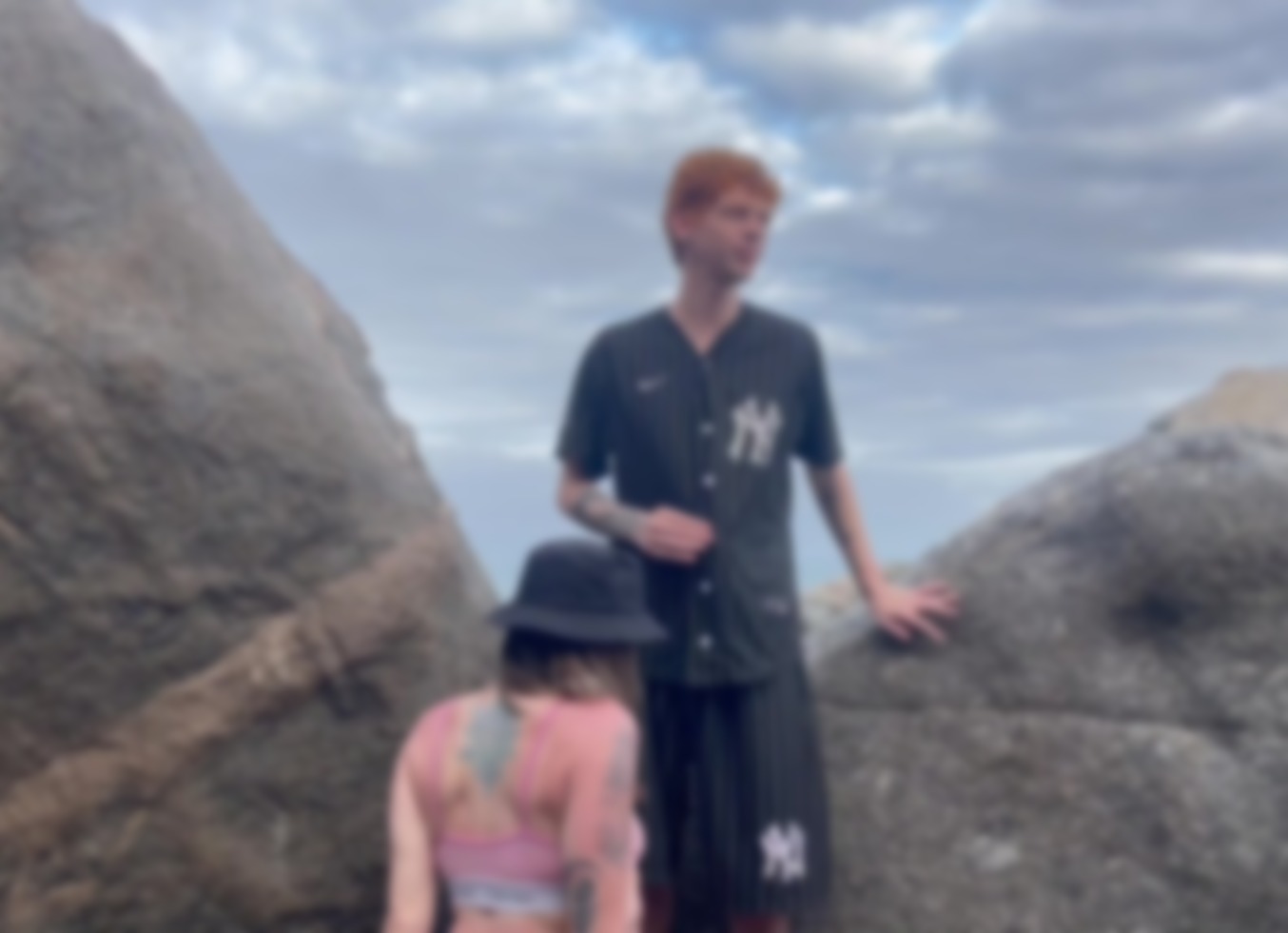 Trepando Em Publico Na Praia Com Novinha Gostosa Amadora Real