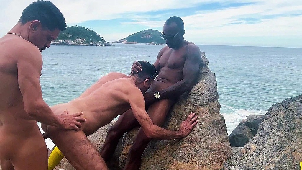 negao pauzudo xxl com tornozeleira eletronica passou a vara em putos na praia de abrico rio de janeiro (Anthony Albuquerque, DropboyFloripa, Massagem Erotica, Renato Carioca Rj) negao pauzudo xxl com tornozeleira eletronica passou a vara em putos na praia de abrico rio de janeiro (Anthony Albuquerque, DropboyFloripa, Massagem Erotica, Renato Carioca Rj)