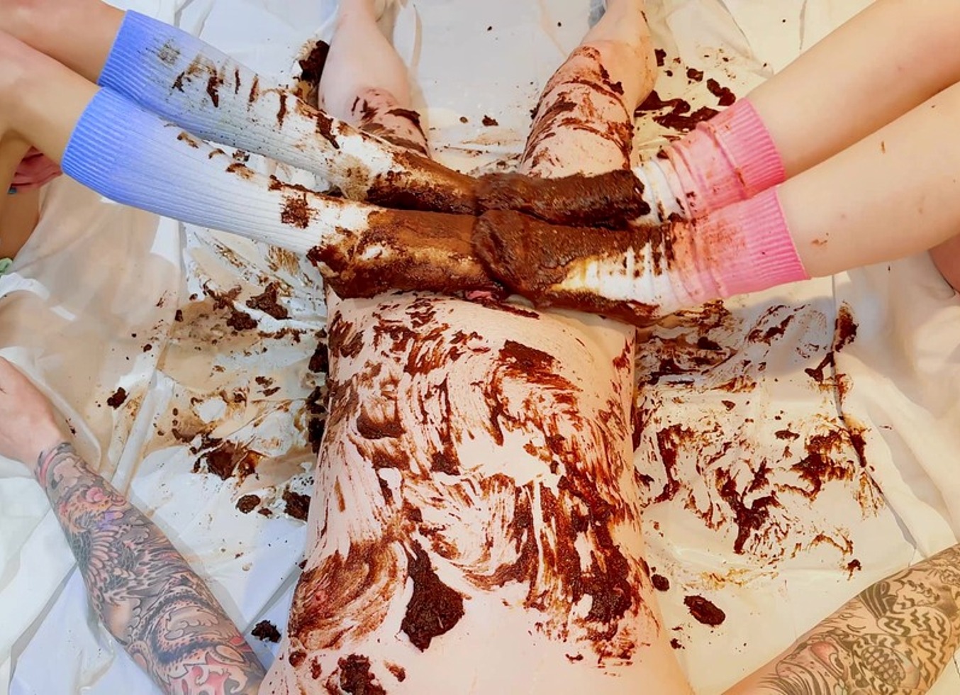 Pastel Crush! Chocolate Cake And Cock Addition! Foot Fetish