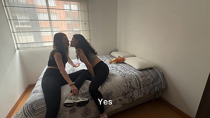 Juegos calientes entre lesbianas