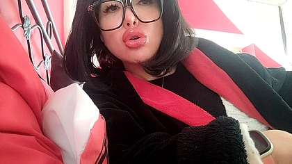 ChantalChannel - ruttoni enormi e belle tette-sexy burpin sessions