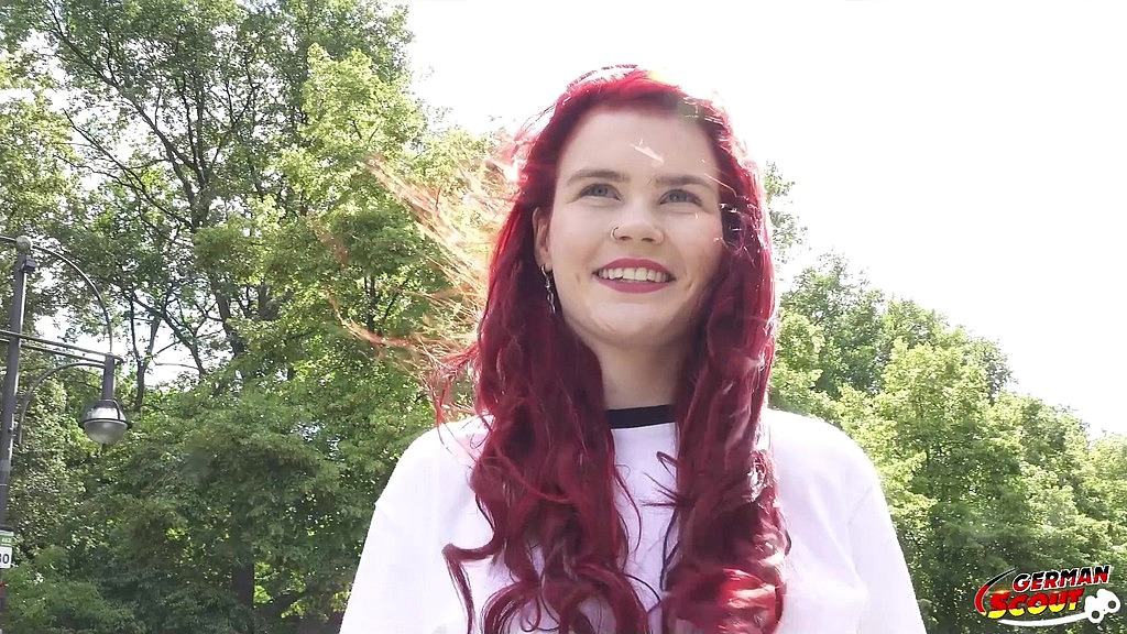 Jason Steel, Mia May: scout tedesco - tifosa di calcio rossa Mia può ritirare per una scopata anale pubblica in visione pubblica (AnalVids.com) german scout - redhead football fan mia may pickup for public anal fuck at public viewing (Jason Steel, Mia May)
