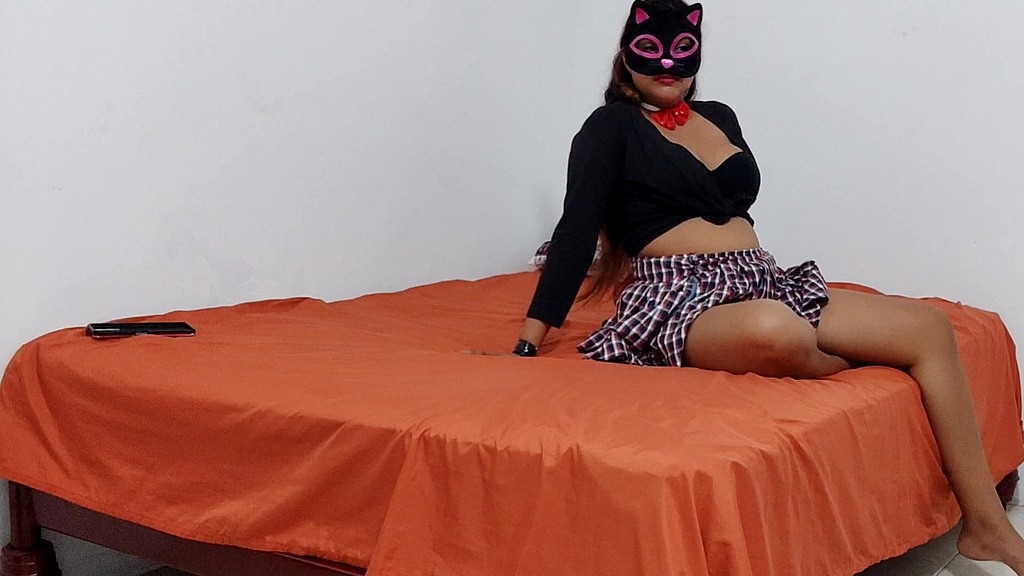 beautiful student masturbates her pussy and shows her big virgin ass (Student Hot) beautiful student masturbates her pussy and shows her big virgin ass (Student Hot)