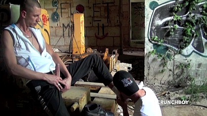 1780 sneaker sex party witr twink and sexy arab