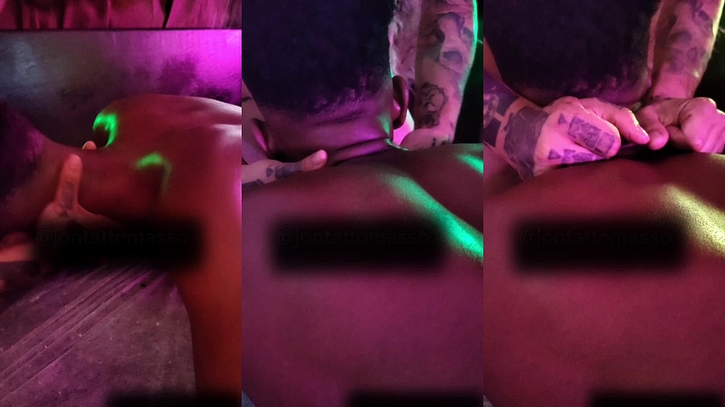 pau latejando na cara dele enquanto eu massageava (Jonathan Massagista,Negro Passivo) pau latejando na cara dele enquanto eu massageava (Jonathan Massagista,Negro Passivo)