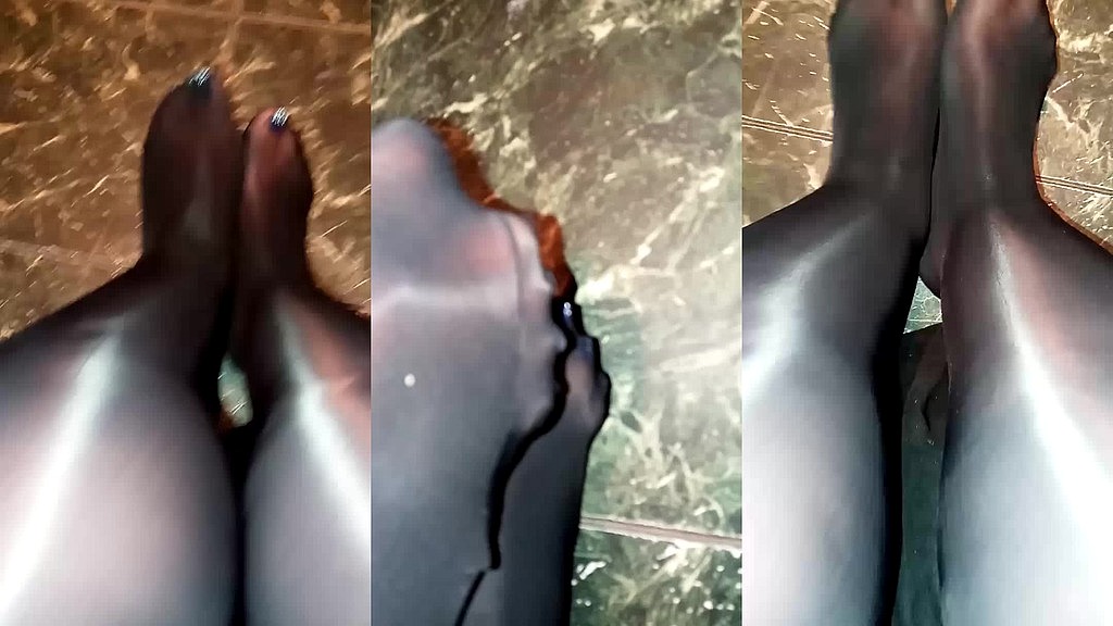 shiny nylon foot fetish (Demi_Dominance) shiny nylon foot fetish (Demi_Dominance)