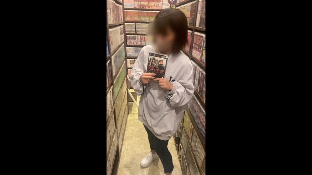 ネカフェのカップルシートで声をおしころして挿入♡思わず喘ぎ声が出て、、 (Momoka) ネカフェのカップルシートで声をおしころして挿入♡思わず喘ぎ声が出て、、 (Momoka)