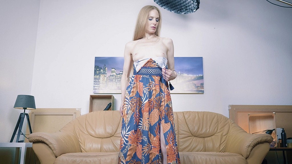 Mandala, Vanilla: casting couch - hot austrian milf (AnalVids.com) casting couch - hot austrian milf (Mandala, Vanilla)