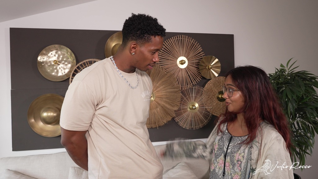 la pequenita mia z con su culo perfecto no puede con su primera bbc - juliorocco