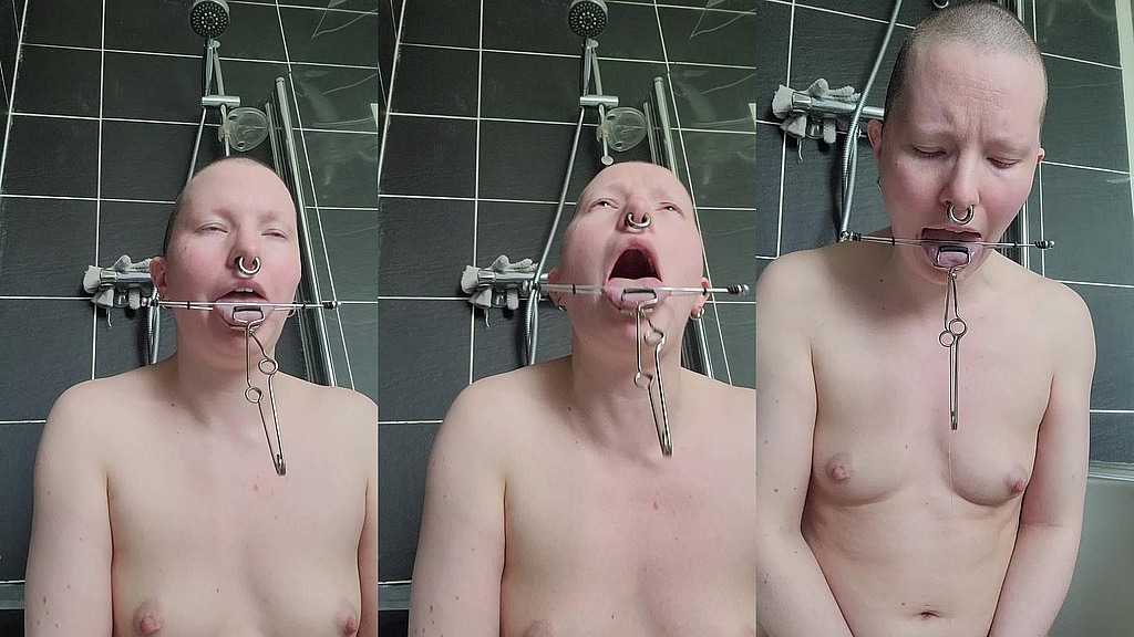 bath wank with tongue clamps (Eryn Rose) bath wank with tongue clamps (Eryn Rose)