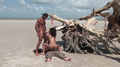 Missy Nicole Lets Her Asshole Be Fucked