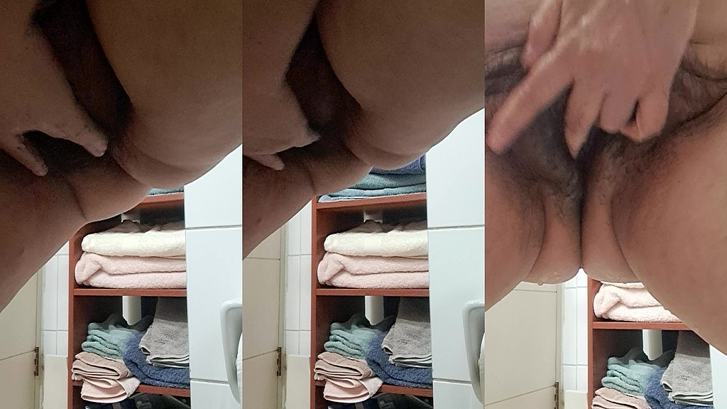 засовувати пальці в глибоку яму (Monsecarvajal) sticking his fingers in the deep hole (Monsecarvajal)