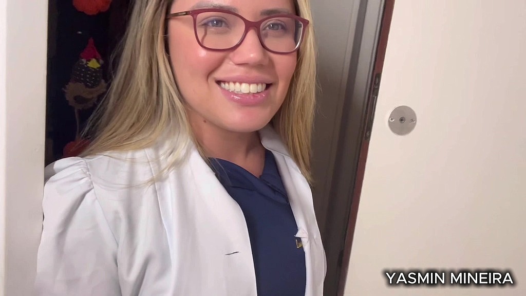 dr yasmin mineira cuida de paciente de uma forma diferente (Miranha, Yasmin Mineira) dr yasmin mineira cuida de paciente de uma forma diferente (Miranha, Yasmin Mineira)