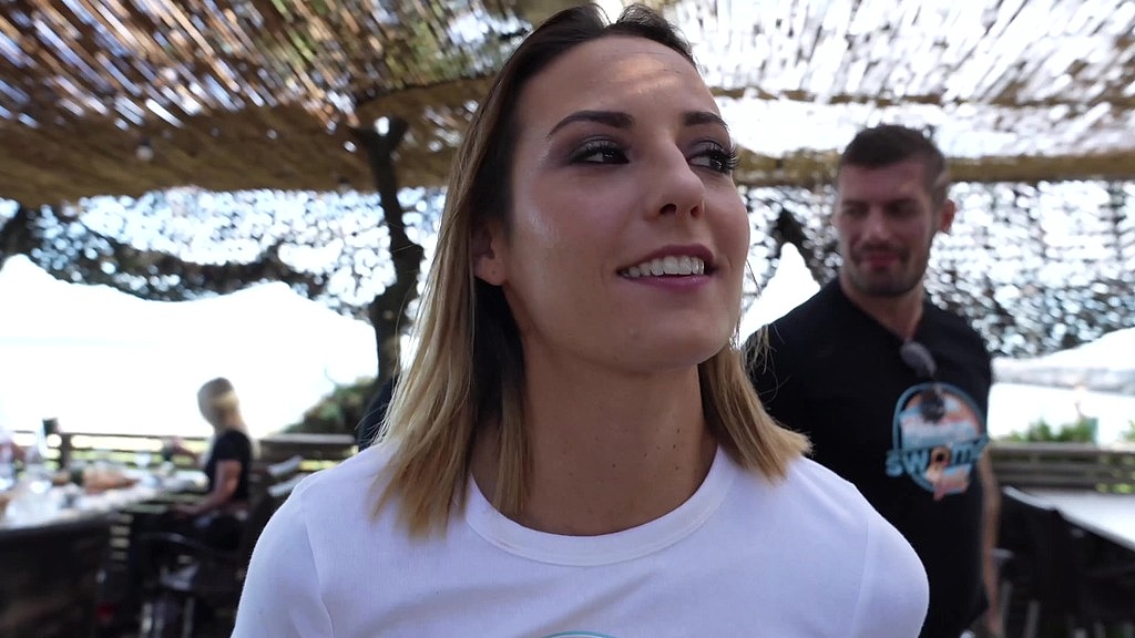le bus des libertins #7 , baise dans les wc du bar de plage (Alice Hunter, Vlad castle, Hiro maeti, Oletsha, Pam) le bus des libertins #7 , baise dans les wc du bar de plage (Alice Hunter, Vlad castle, Hiro maeti, Oletsha, Pam)