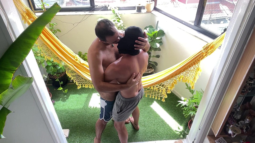 transando na rede com nativo. (Socyal Sem Camisa, Passivo Malhadinho) transando na rede com nativo. (Socyal Sem Camisa, Passivo Malhadinho)