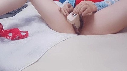 babe 18+ hana fucking her tiny pussy hole by dildo