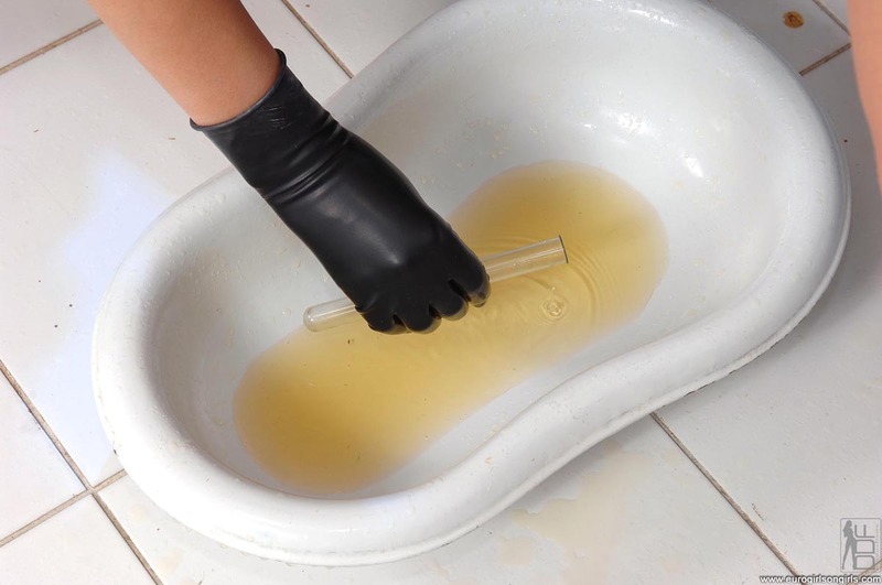 Pretty girls pissin in bed pans! #11