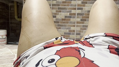 sexy fucking her pussy in the laundry room