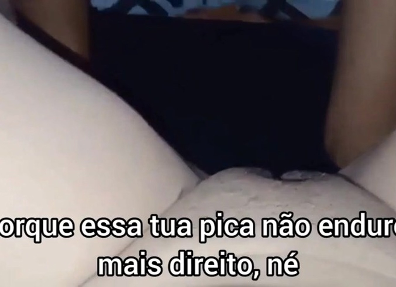 Ele Veio Chupar Minha Bucetinha Depois Que Varios Gozaram Nela