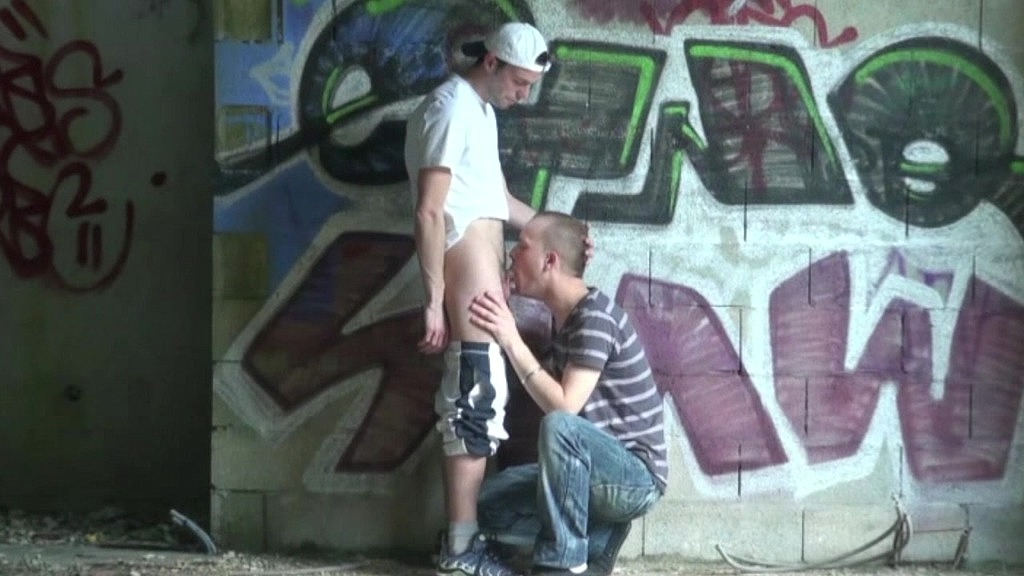 two french badboys fucking outdoor (Badboy Crunchboy, CRUNCHBOY, Jess royan, Jess Royan) two french badboys fucking outdoor (Badboy Crunchboy, CRUNCHBOY, Jess royan, Jess Royan)