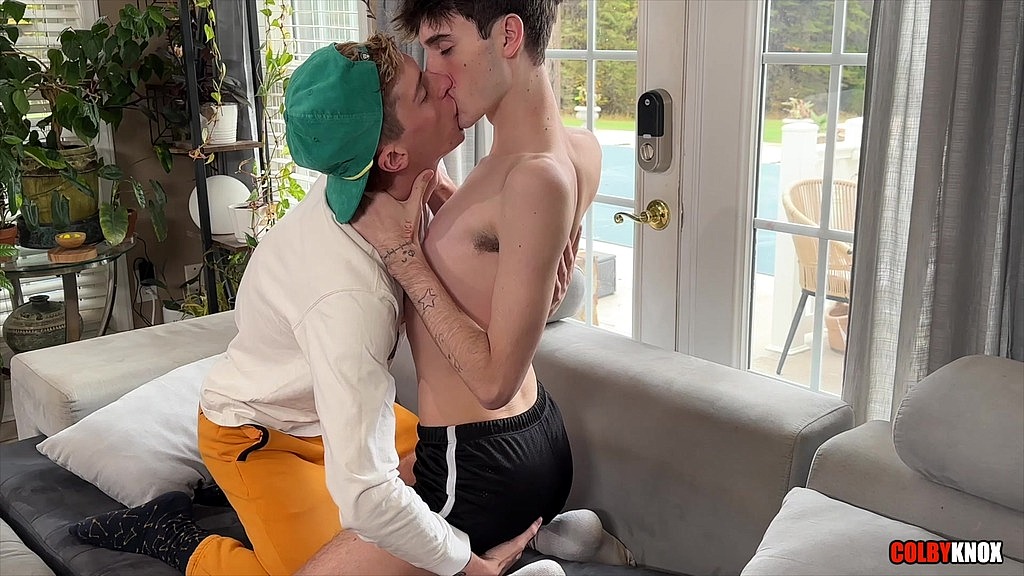 country boy dominates hot tall twink raw (Max Mabry,Tyler Gray) country boy dominates hot tall twink raw (Max Mabry,Tyler Gray)
