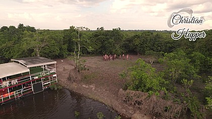 Parte 2 (final): A mega orgia no meio da floresta pegou fogo e para encerrar a festa os passivos receberam um banho de porra.