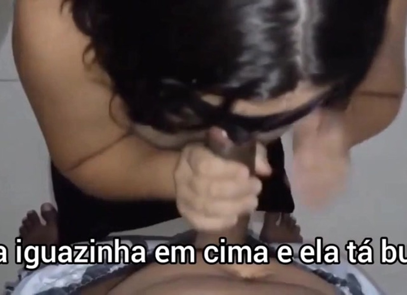Mostrando Para Um Novinho Emocionado A Puta Que Eu Sou
