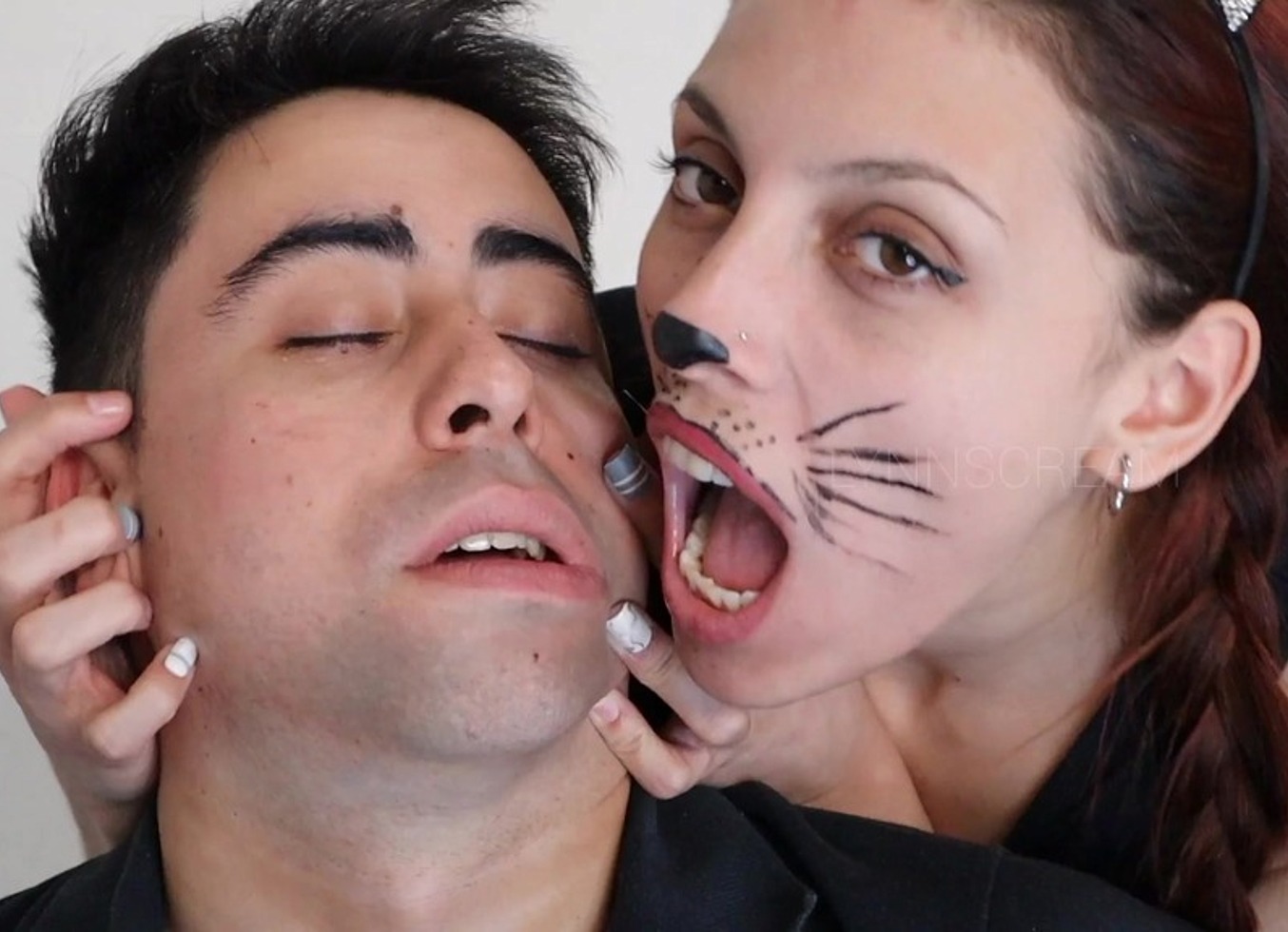 Hungry Kitty! Face Licking Fetish