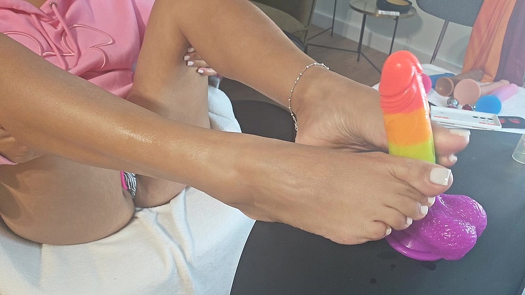 foot job - sweetarabic (SweetArabic) foot job - sweetarabic (SweetArabic)