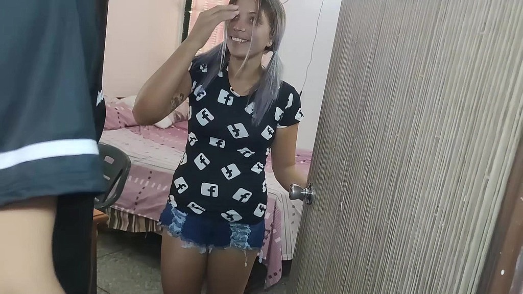mi mejor amiga me invita a su casa y me ayuda terminamos follando le follo el culo que rico dice (La Perris, Bartolo) mi mejor amiga me invita a su casa y me ayuda terminamos follando le follo el culo que rico dice (La Perris, Bartolo)