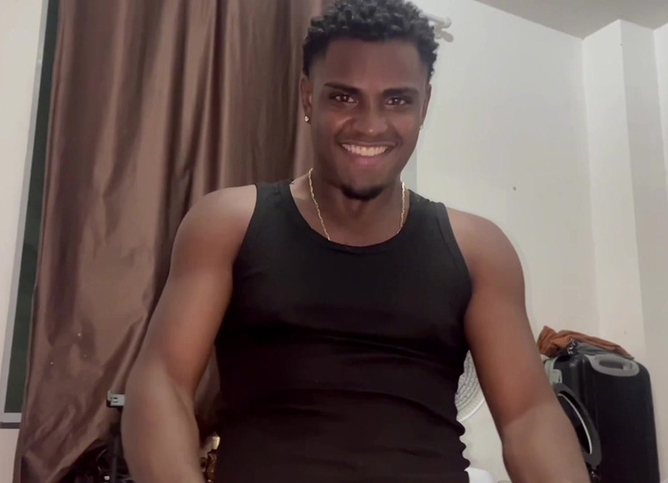 Modelo Carioca Comendo Casada BBW Com Seu Amigo