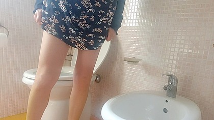 ChantalChannel - wet hot pussy on the toilet