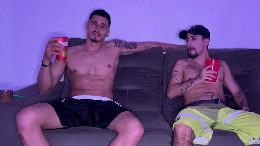 primeira vez fudendo o amigo (Yuri Diaz1, Bruno Paz) primeira vez fudendo o amigo (Yuri Diaz1, Bruno Paz)
