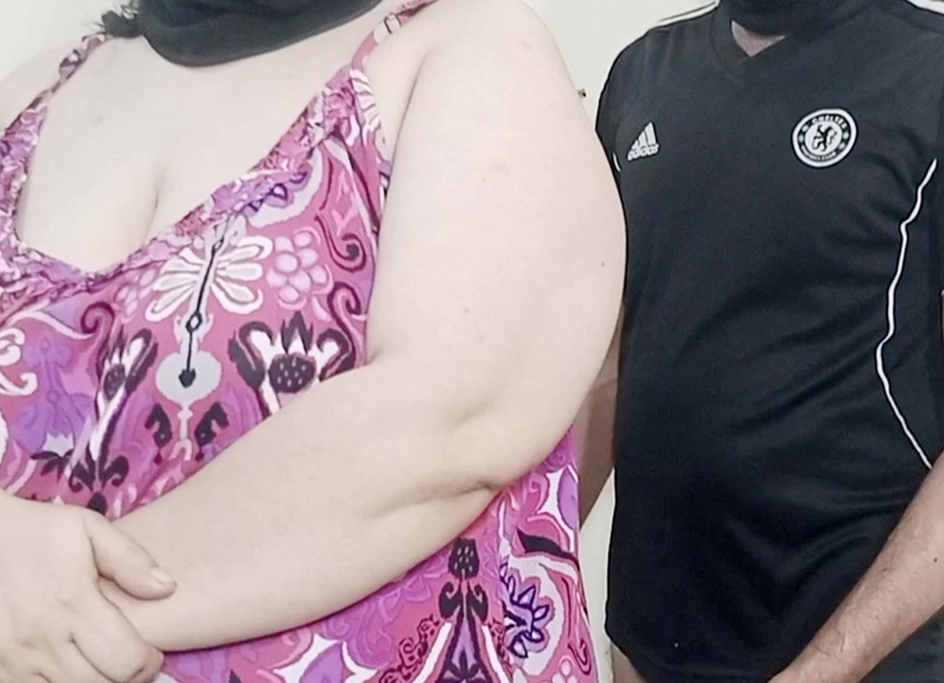 Sensitive Moments Of Anal Sex Between Big Ass Sister-In-Law And Debor, Where Bhabhi Gives Her Hairy Ass And Hairy Pussy For Fuck