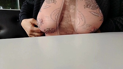 Minha madrasta me convidou para um restaurante para comemorar meu aniversario