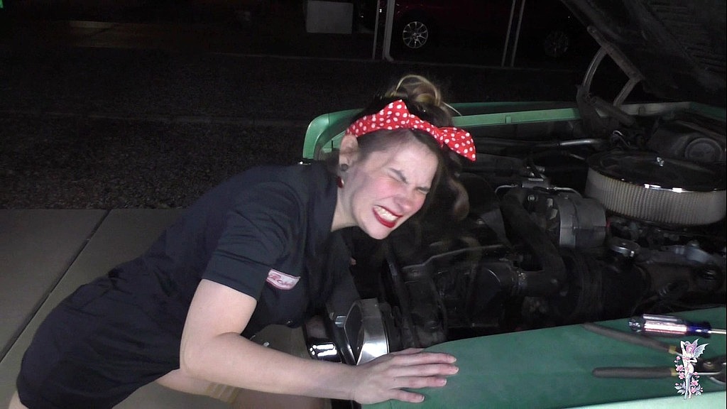 ziva the riveter struggles at the car shop (Ziva Fey) ziva the riveter struggles at the car shop (Ziva Fey)