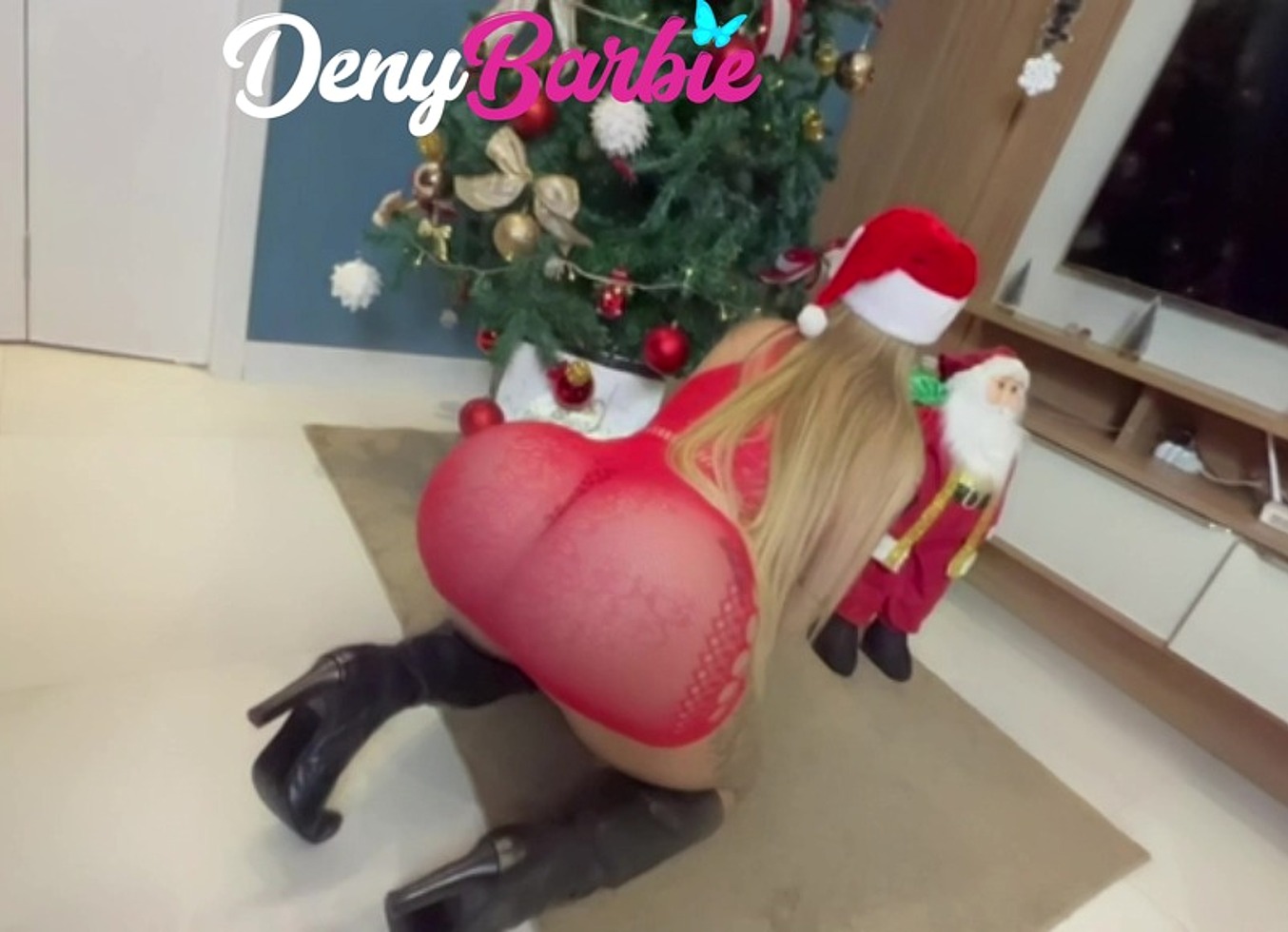 Feliz Natal Fondendo Gostoso A MILF Rabuda