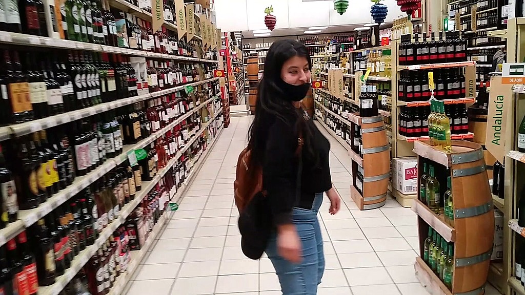 public flash in the supermarket natural tits (Ana b, Dragongalaxy11) public flash in the supermarket natural tits (Ana b, Dragongalaxy11)