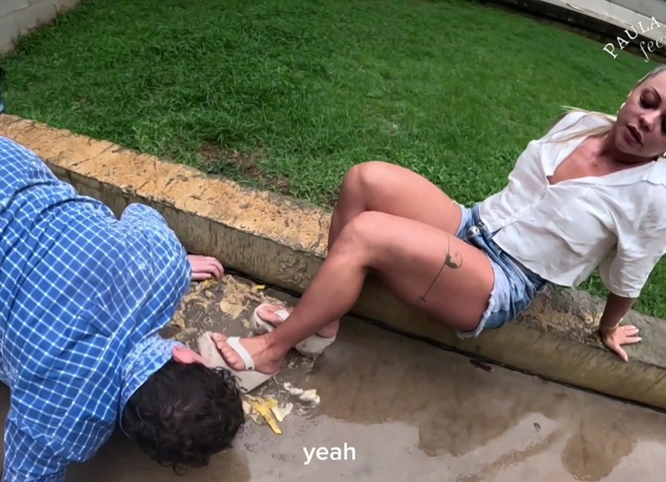 Nerd Sucker Eating Crushed Food