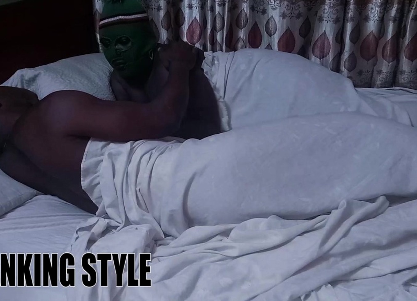 My Sugar Mummy Turned Off The Light