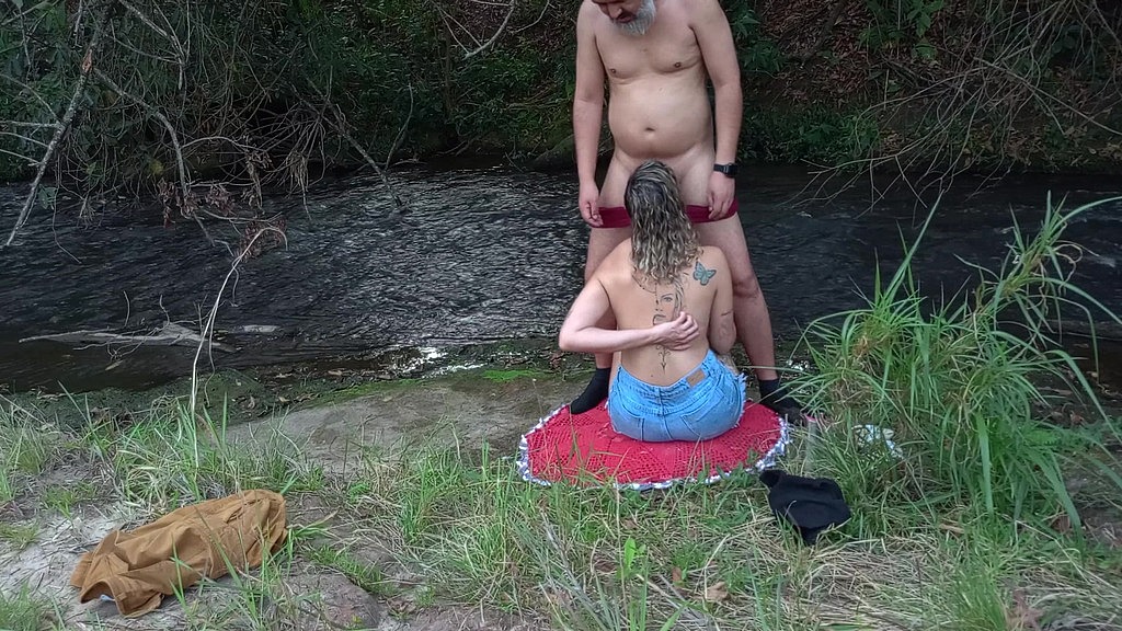 encounter with a stranger at a waterfall ends in public sex. (Victor SweetCoupleStories, Gabi SweetCoupleStories) encounter with a stranger at a waterfall ends in public sex. (Victor SweetCoupleStories, Gabi SweetCoupleStories)