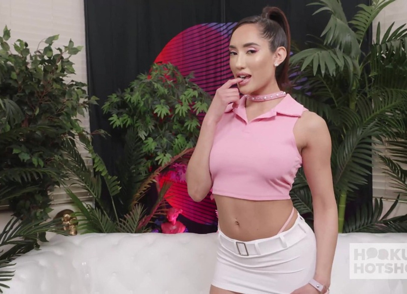 Gorgeous Brunette Chloe Amour Takes Dorian Del Isla's Dick Up The Ass!